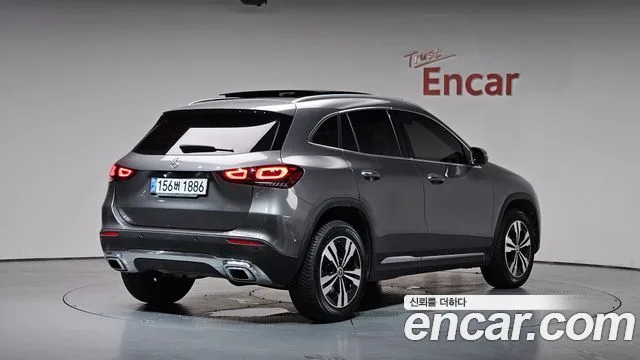 2021 Mercedes-Benz GLA-Class