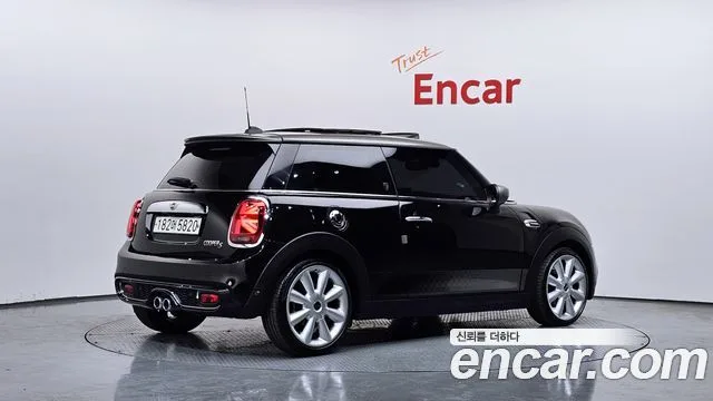 2020 Mini Cooper, foto 2
