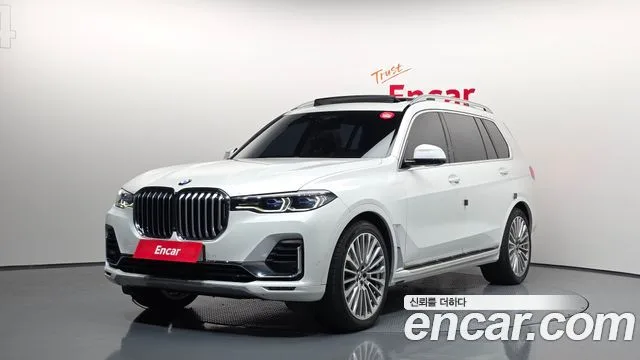 2021 BMW X7