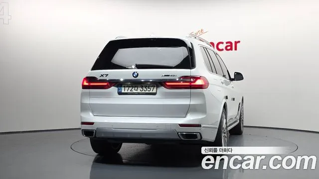 2021 BMW X7, foto 4
