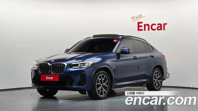 2022 BMW X4