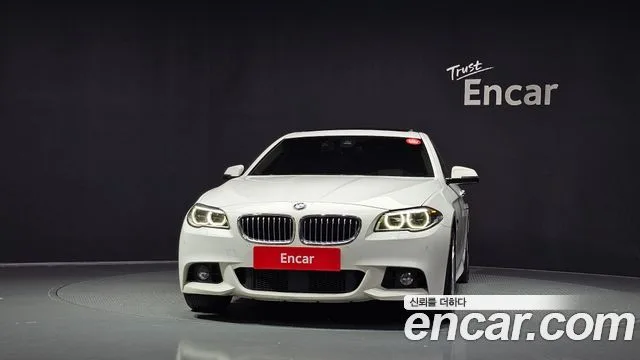 2016 BMW 5-Series, foto 3