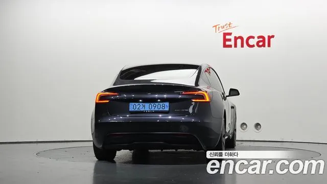 2024 Tesla Model 3, foto 4