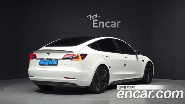 2021 Tesla Model 3, foto 2