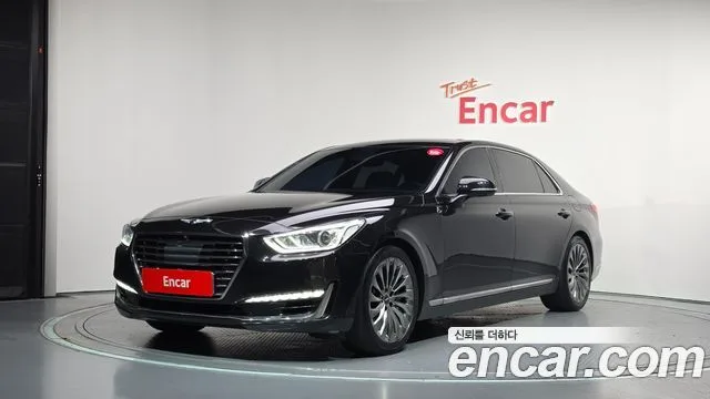 2018 Genesis EQ900
