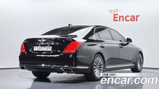 2016 Genesis EQ900, foto 2