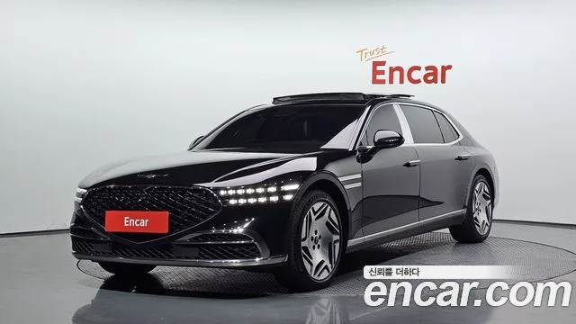 2022 Genesis G90