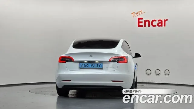 2021 Tesla Model 3, foto 4