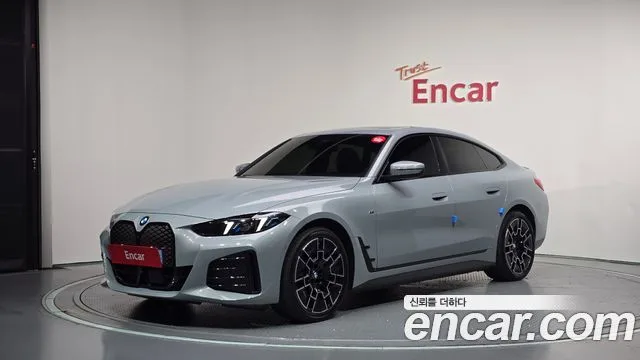 2026 BMW i4