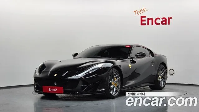 2020 Ferrari 812