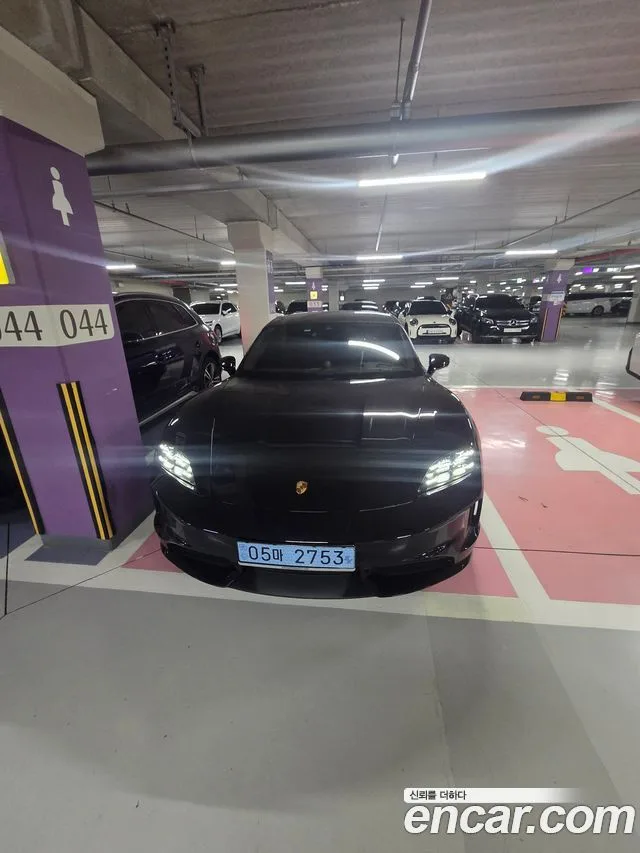 2026 Porsche Taycan