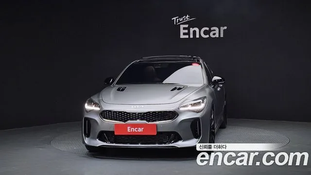 2023 Kia Stinger, foto 3