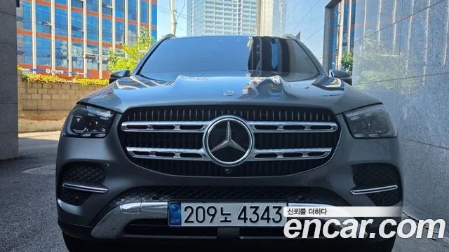 2025 Mercedes-Benz GLE-Class