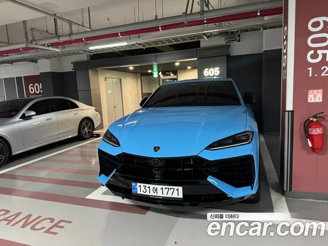 2026 Lamborghini Urus, foto 3