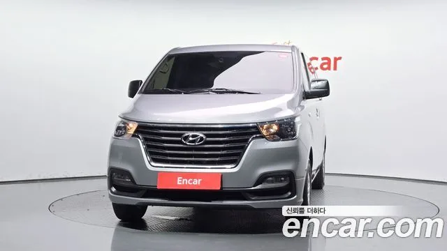 2021 Hyundai Starex, foto 3
