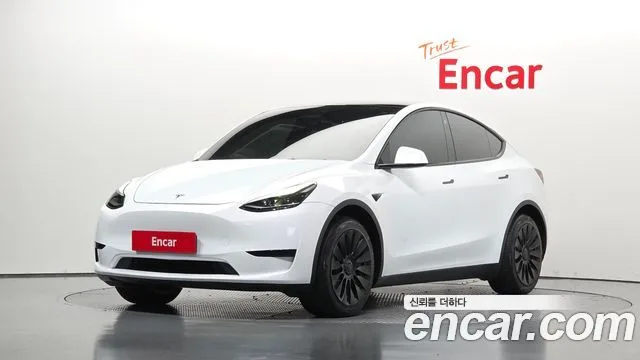2024 Tesla Model Y