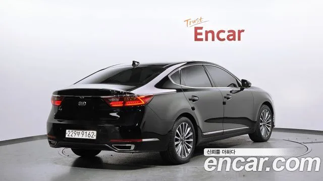 2016 Kia K7, foto 2