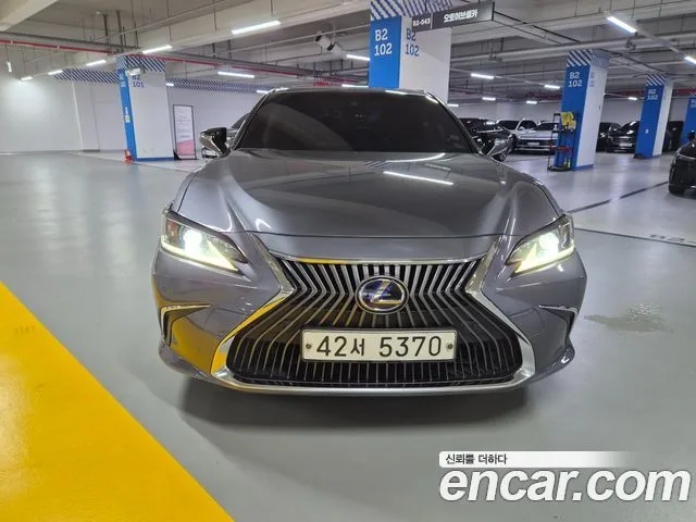 2019 Lexus ES, foto 3