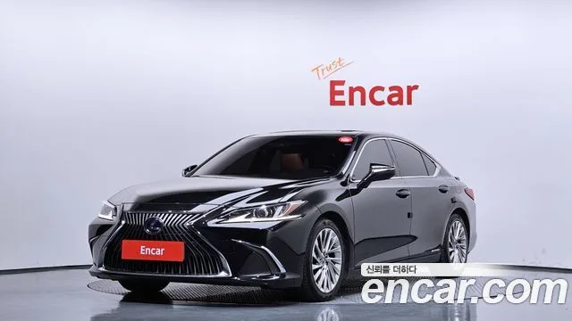 2019 Lexus ES