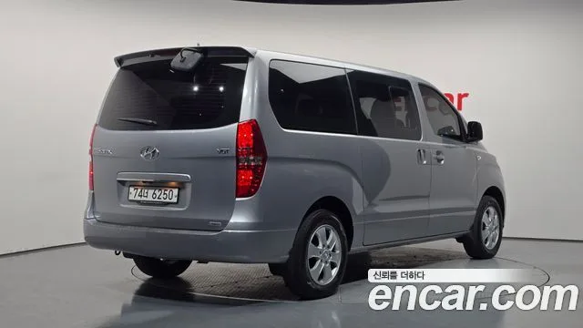 2019 Hyundai Starex
