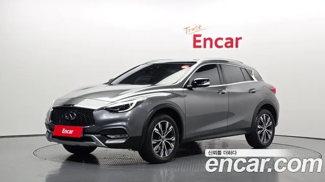 2019 Infiniti QX30