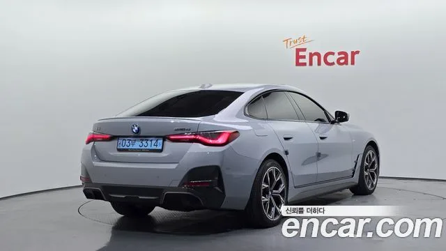 2022 BMW i4