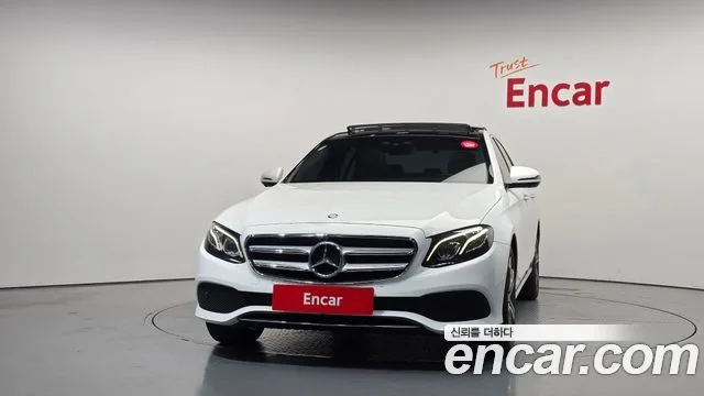 2017 Mercedes-Benz E-Class, foto 3