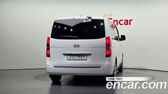 2019 Hyundai Starex, foto 4
