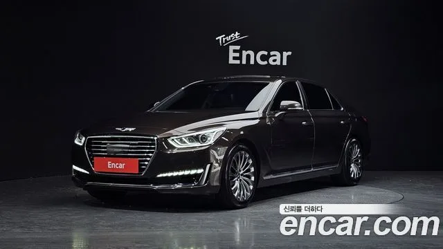 2017 Genesis EQ900