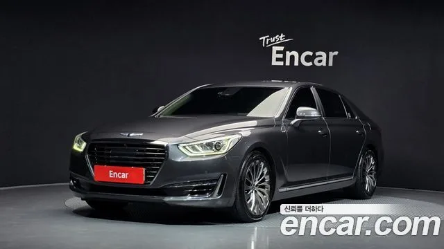 2018 Genesis EQ900