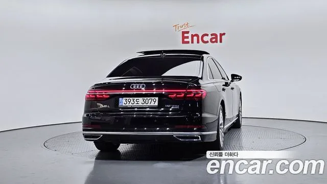 2021 Audi A8, foto 4