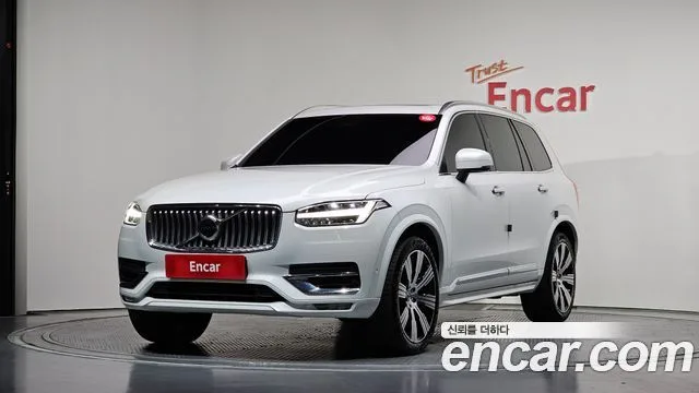 2023 Volvo XC90
