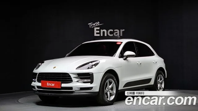 2021 Porsche Macan