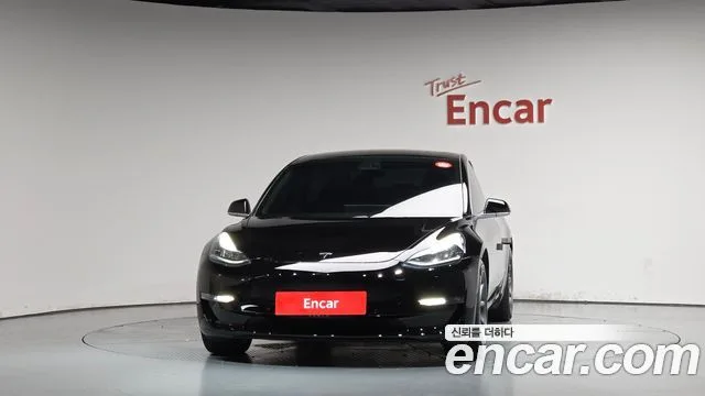 2020 Tesla Model 3, foto 3