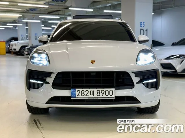 2020 Porsche Macan, foto 2
