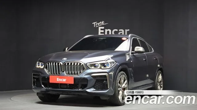 2022 BMW X6