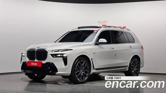 2024 BMW X7