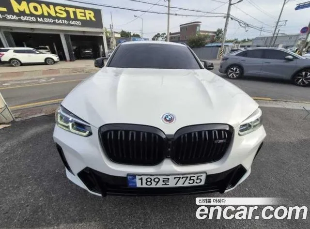 2023 BMW X4