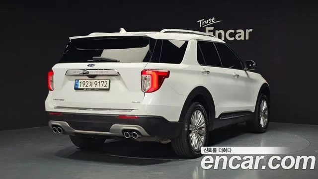 2021 Ford Explorer, foto 2
