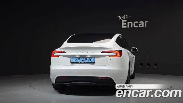 2024 Tesla Model 3, foto 4