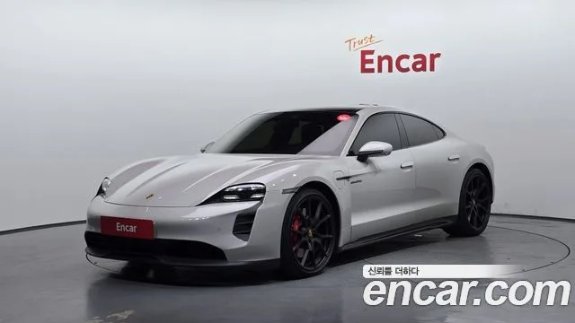 2023 Porsche Taycan