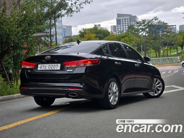2016 Kia K5, foto 2