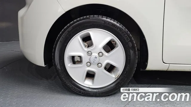 2018 Kia Ray, foto 4