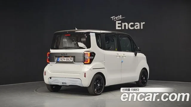 2027 Kia Ray, foto 2