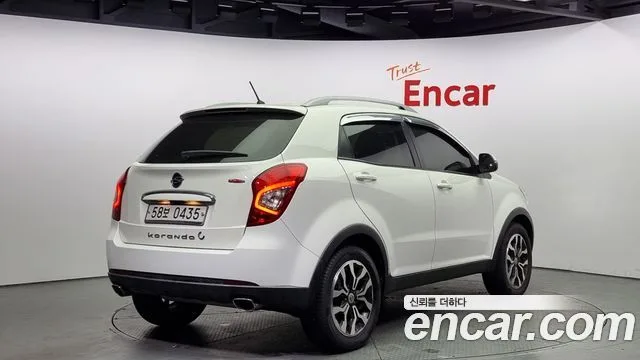 2016 KG Mobility Korando, foto 2