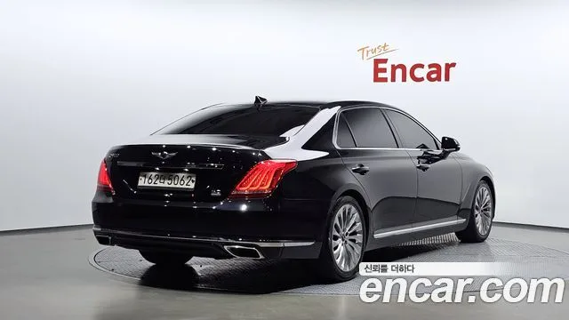 2018 Genesis EQ900, foto 2