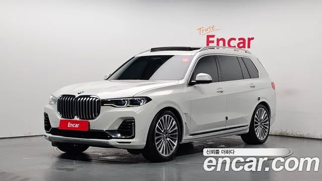 2021 BMW X7
