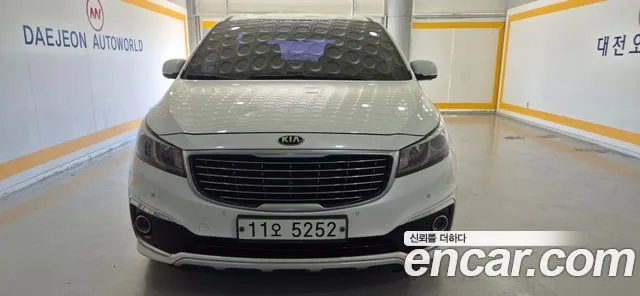 2016 Kia Carnival