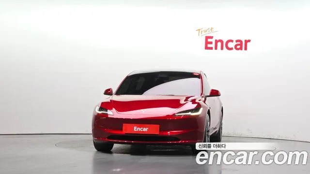 2024 Tesla Model 3, foto 3