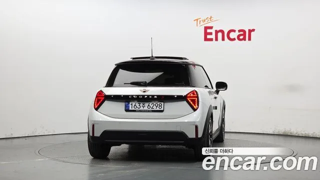 2026 Mini Cooper, foto 4